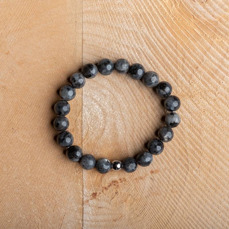 Bracelet Artisanal en Labradorite https://www.chakras-shop.com