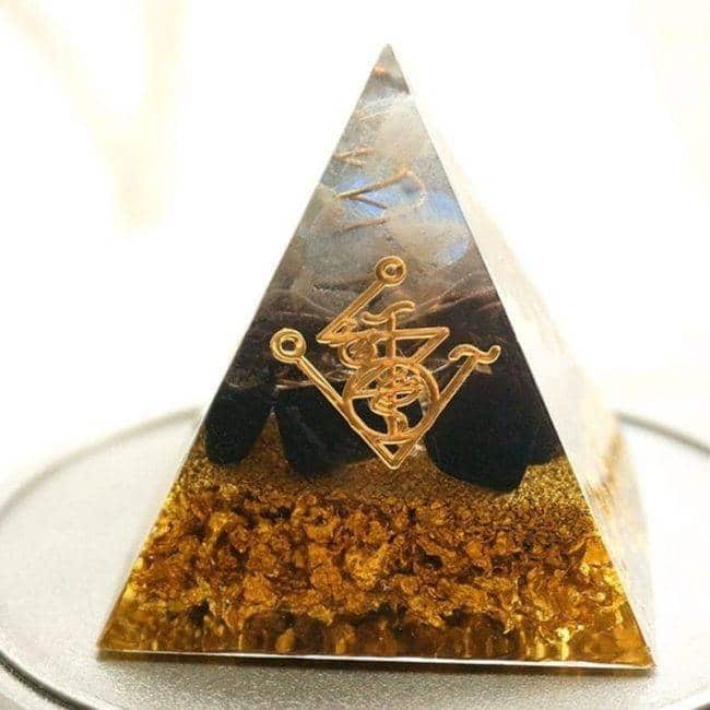 Orgonite Pyramide « Chakra Doré » Orgonite