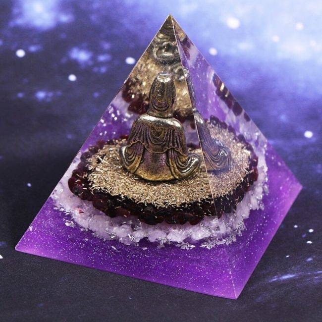Orgonite Pyramide Bouddha “Paix et Sérénité” Orgonite