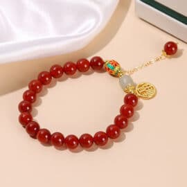 Bracelet porte-bonheur en agate rouge pour femme