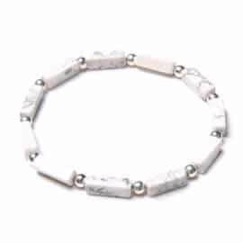 Bracelet en formes rectangulaires en pierre naturelle pour homme et femme sur fond blanc