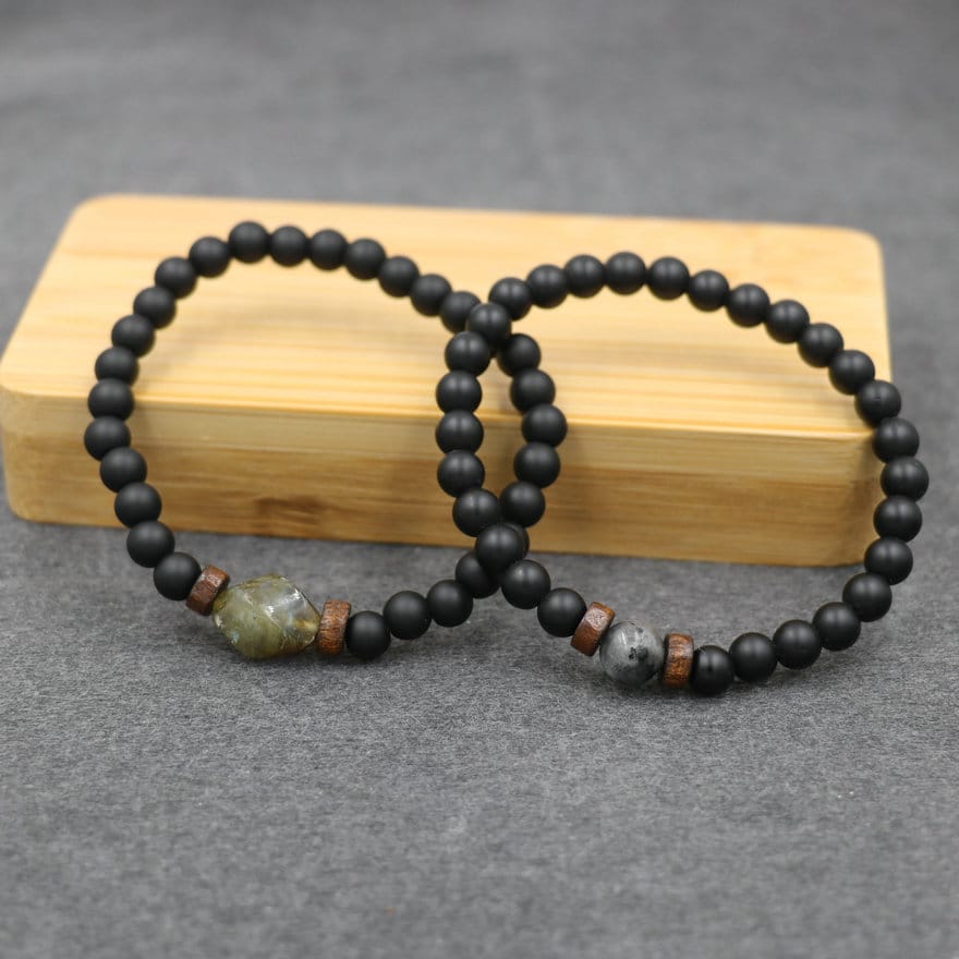 Bracelets de couple perlés en pierre naturelle noire mate – Image 2