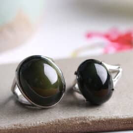 Bague en pierre naturelle d'obsidienne ovale