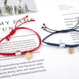 Bracelet Porte Bonheur en Corde et Céramique avec Tête de Chat