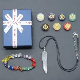 Coffret Pierre Naturelle Sept Chakras avec Bracelet et Pendentif