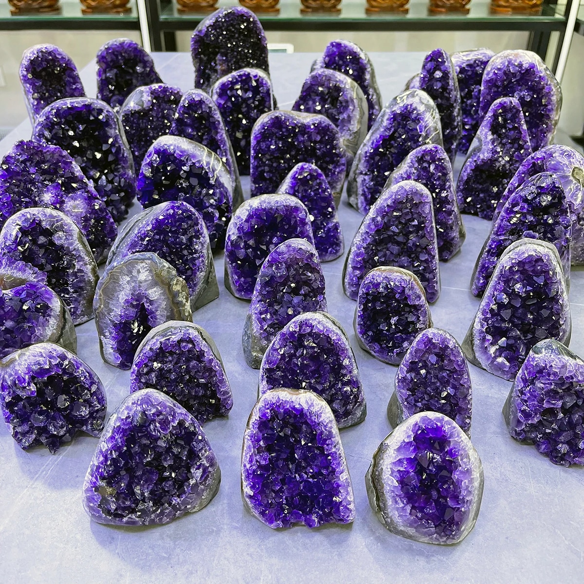 Minerai de 200 Grammes de Pierre Naturelle d'Améthyste