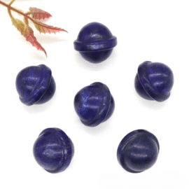 Pierre Naturelle en Forme de Planète