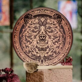 Tambour Chamanique Circulaire au Motif d'Ours