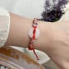 Bracelet Tibétain Tressé à la Main avec Ornement Blanc