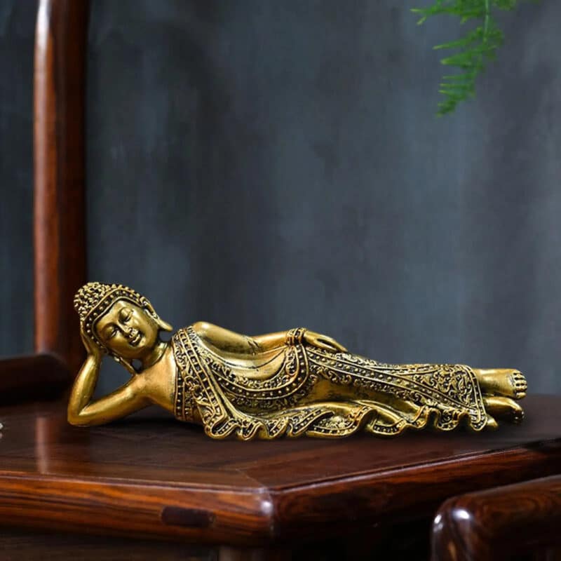 Bouddha Couché Doré en Résine