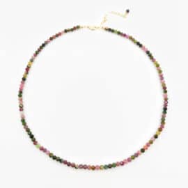 Collier Tourmaline de Style Bohème sur fond blanc